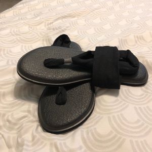 Black Sanuk Sandals